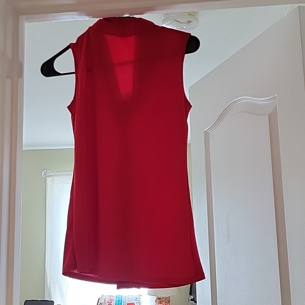 Prospect BLVD Red Tie Neck Blouse Size S Sleeveless Work Office Chic Top - Picture 3 of 6
